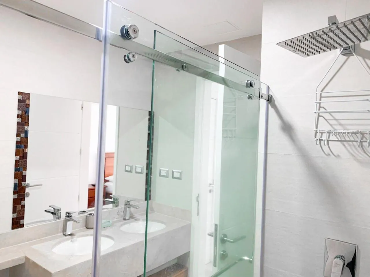 3 Camas, Piscina, Gym, Parqueo, Santana Loft Apartment Guayaquil